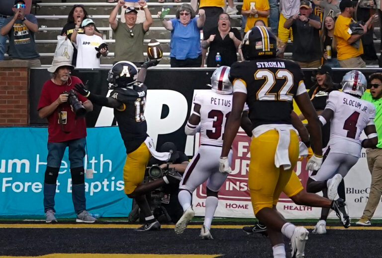 Miracle finish:  ‘Hail Mary’ prayer wins, 32-28, over Troy