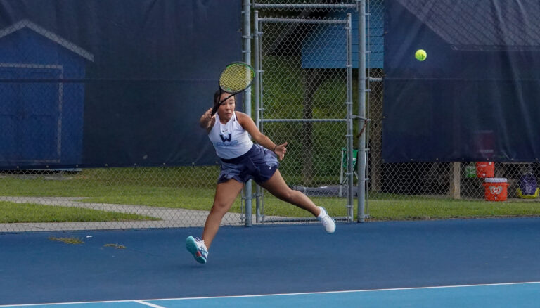 Watauga women’s tennis rolls by Hibriten, 8-1