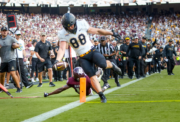Mountaineers plow through No. 6 Aggies, 17-14