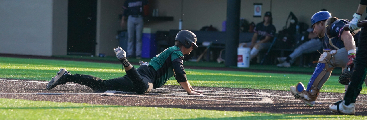 Here comes the run! Helping the Bigfoots rally