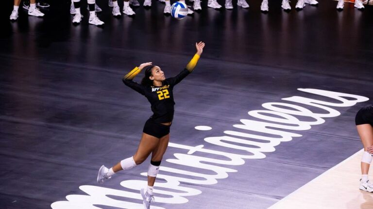 Mountaineer VB improves to 9-0 with Saturday sweep of UNCG