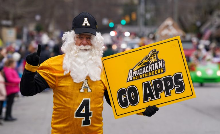 Holiday parade brings smiles, fun to Main Street