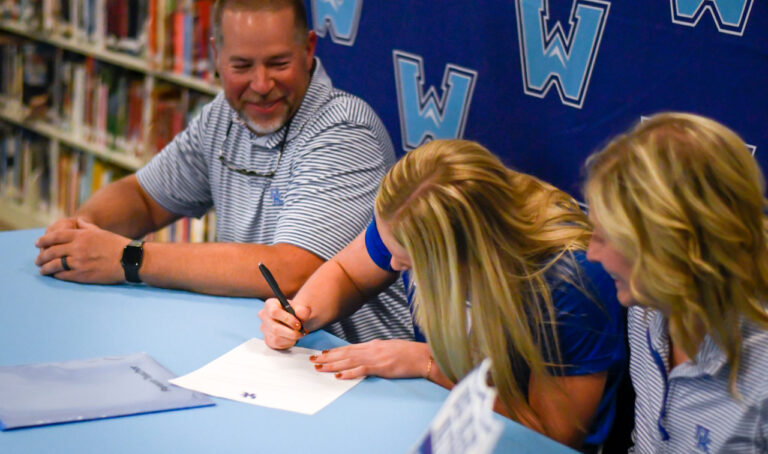 Patterson officially signs to swim at Kentucky