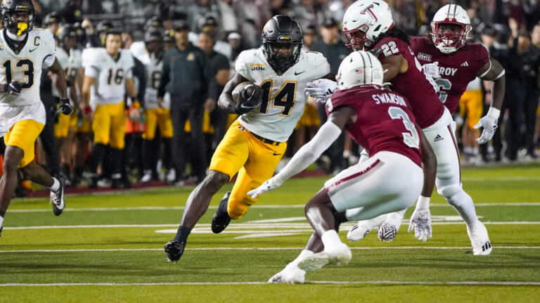A dozen Sun Belt teams bowl-bound, including App State to Cure Bowl