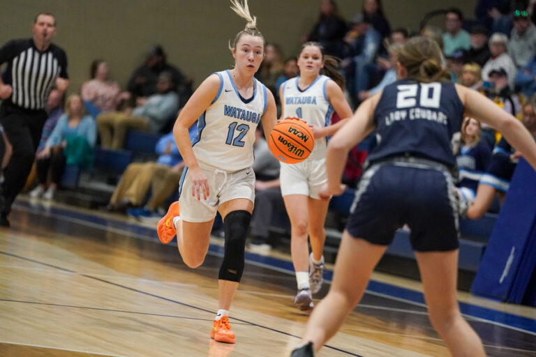 Watauga WBB earns berth in championship finale with edgy, 45-42 win over Alexander Central