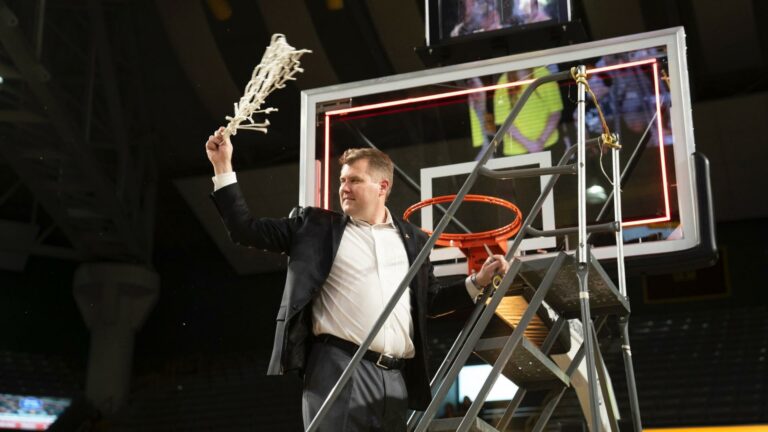 Kerns awarded contract extension through 2029-30 as App State MBB head coach