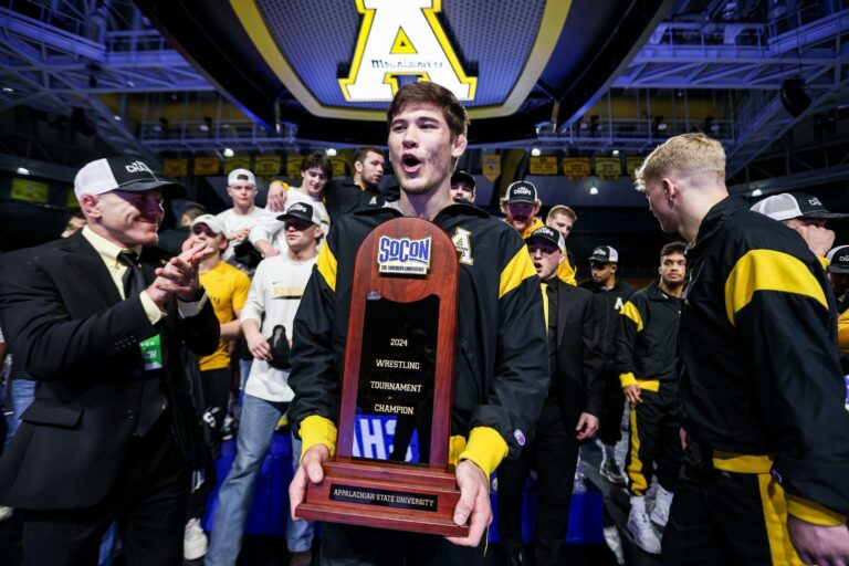 Mountaineer Wrestling clinches SoCon title with 5 NCAA auto-qualifiers