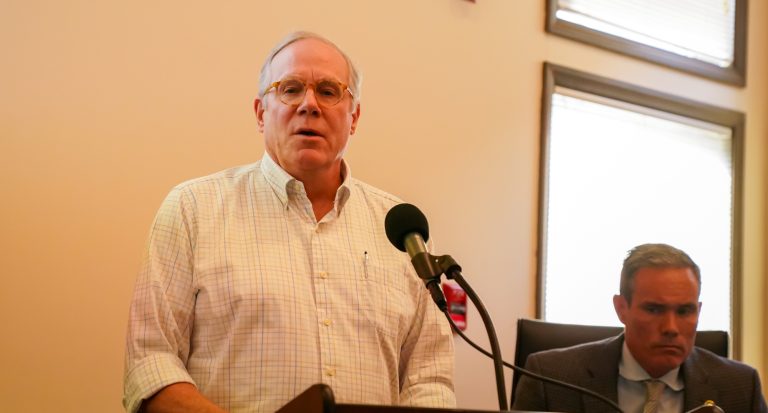 Blowing Rock Planning Board member removed for cause, 4-1