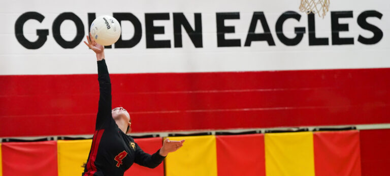 Hardin Park upsets Parkway, 2-1 (24-26, 25-10, 16-14)