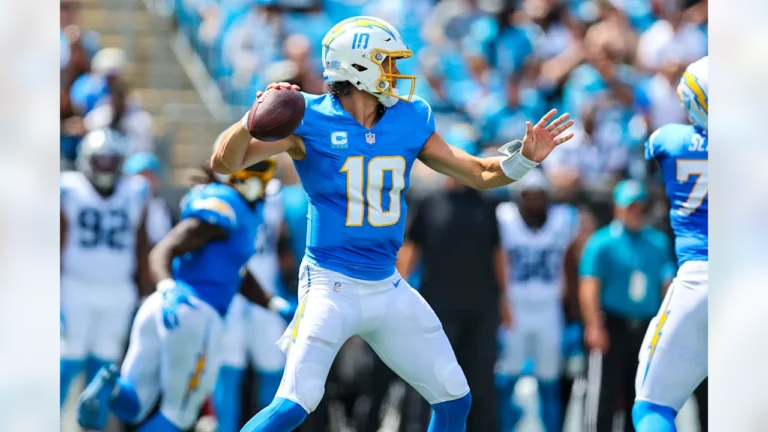 Chargers crush Panthers in Week 2, 26-3
