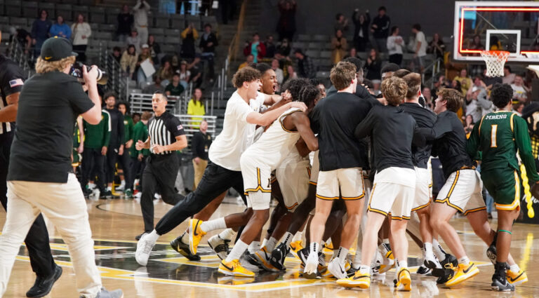 Buzzer-beater by Conners lifts App State to thrilling, 79-76 win over William & Mary