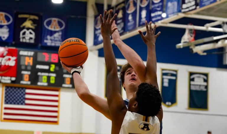 Keller, Lindenmuth, Railey lead 4th Quarter Watauga rally to advance over West Forsyth, 62-59