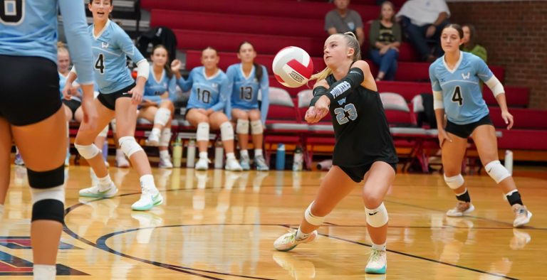 Pioneers complete first half of conference slate undefeated with 3-0 sweep of St. Stephens