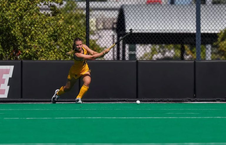 Mountaineer stay unbeaten in MAC with 2-0 win over Bellarmine