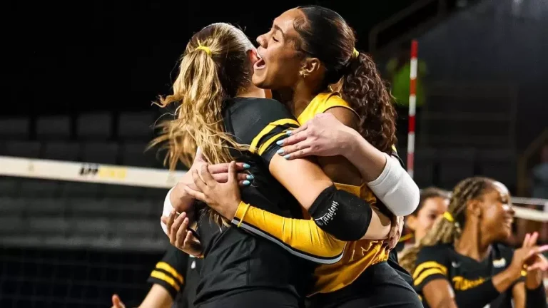 Mackey, Winterhoff lead Mountaineers to 3-1 win over James Madison