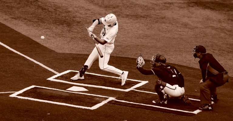 Chanticleers sweep series with 8-7 nailbiter